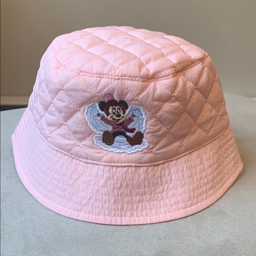 Disney Pink Quilted Bucket Hat with Embroidered Minnie Mouse. Youth size.